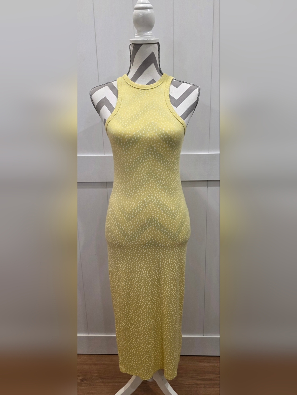 Billabong Yellow Patterned Knit Midi Dress Size S -Item 126